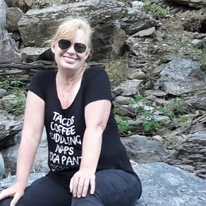 Meet your Posher, Darla